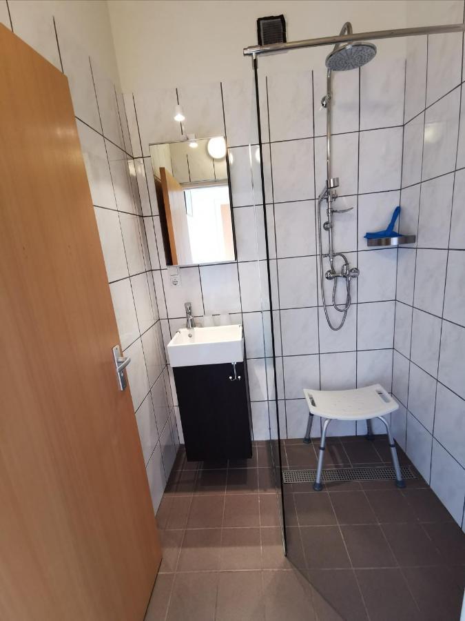 Sint Geertruid 'T Appelke - Hof Van Libeek In Het Heuvelland מראה חיצוני תמונה